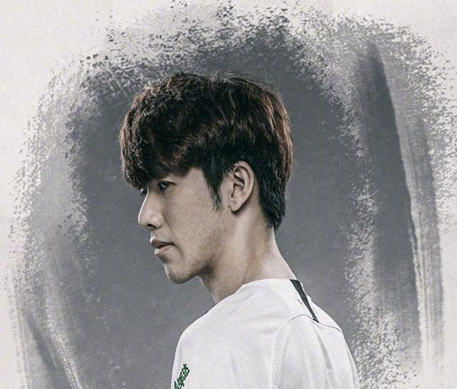 在如今这个 在如今这个