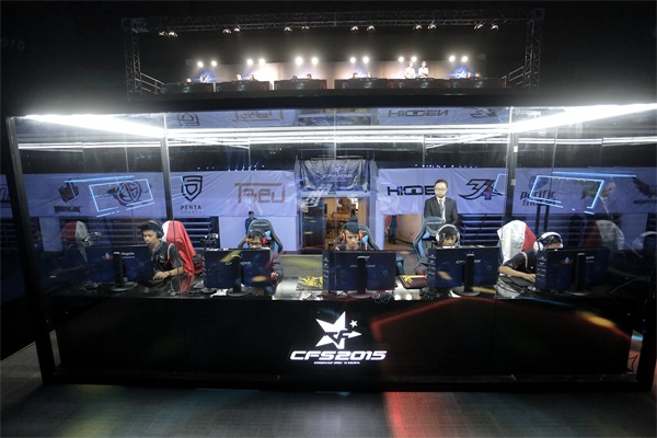 目光集中 目光集中