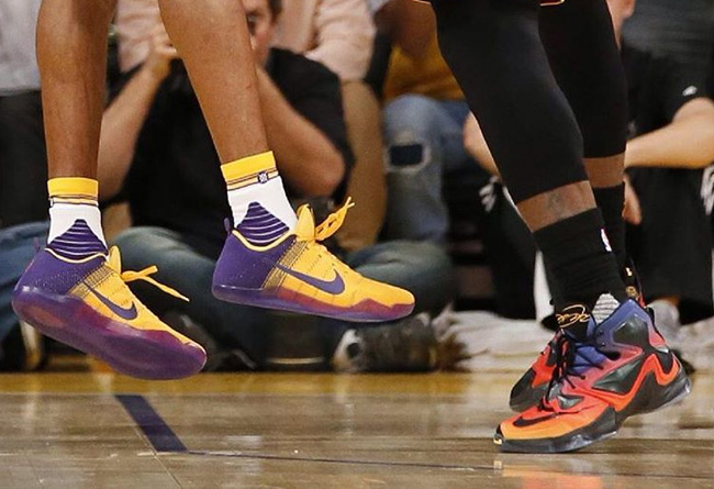 项的年轻人 项的年轻人