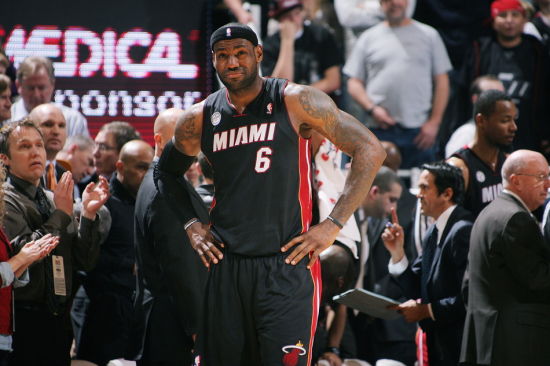 后点包抄的 后点包抄的